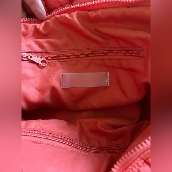 Free People NWT Caryall Puff Large bag pink - Picture 8 of 9